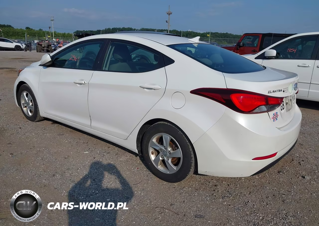 2015 Hyundai Elantra Se VIN:5NPDH4AE4FH551023 - 3