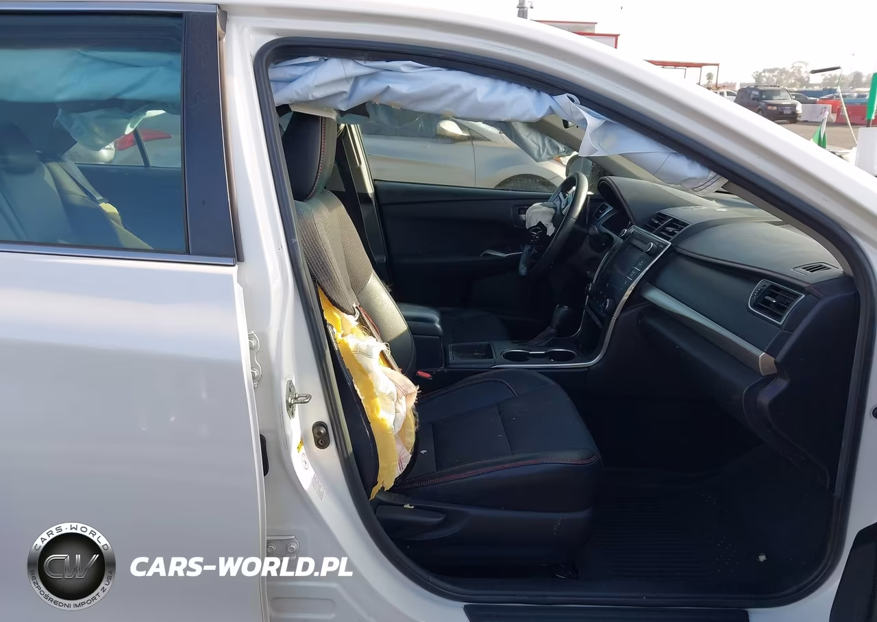 2017 Toyota Camry Se VIN:4T1BF1FK6HU379950 - 5
