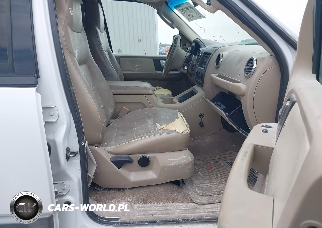 2004 Ford Expedition Xlt VIN:1FMPU15L34LB48526 - 5