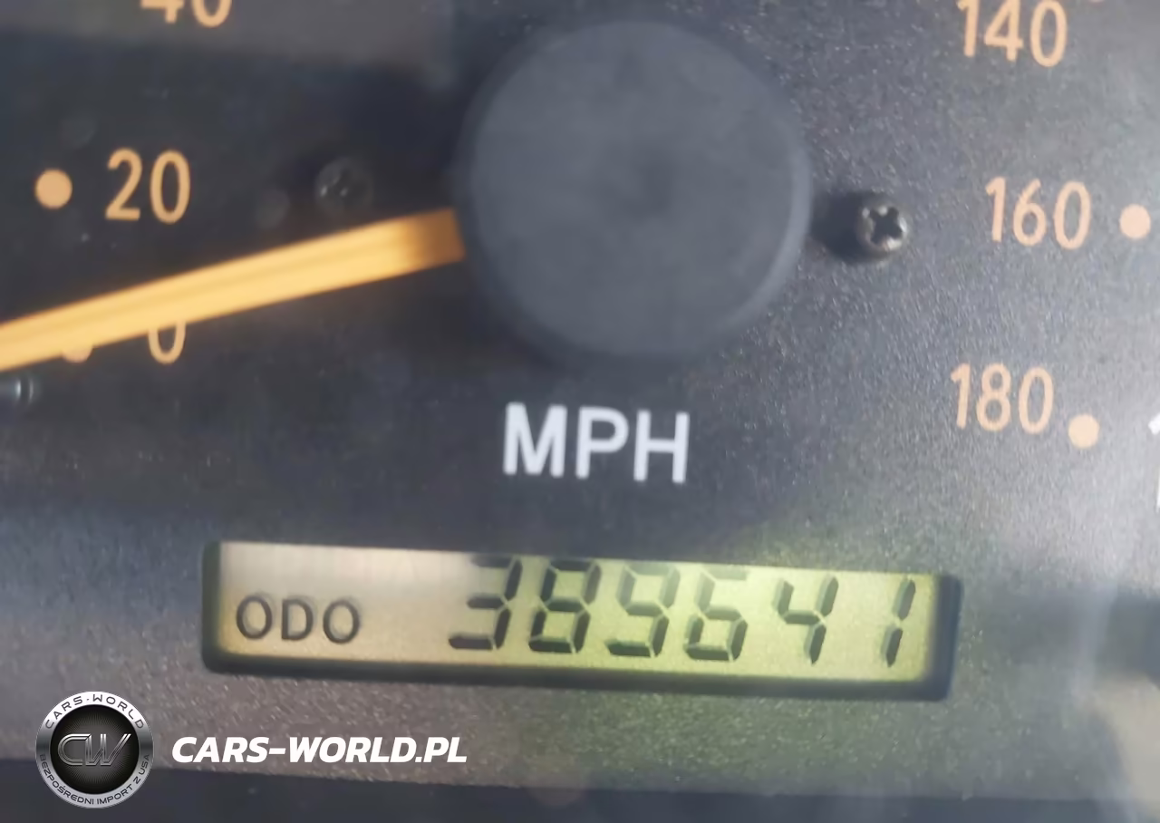2004 Toyota Tundra Sr5 V8 VIN:5TBDT44104S456935 - 15