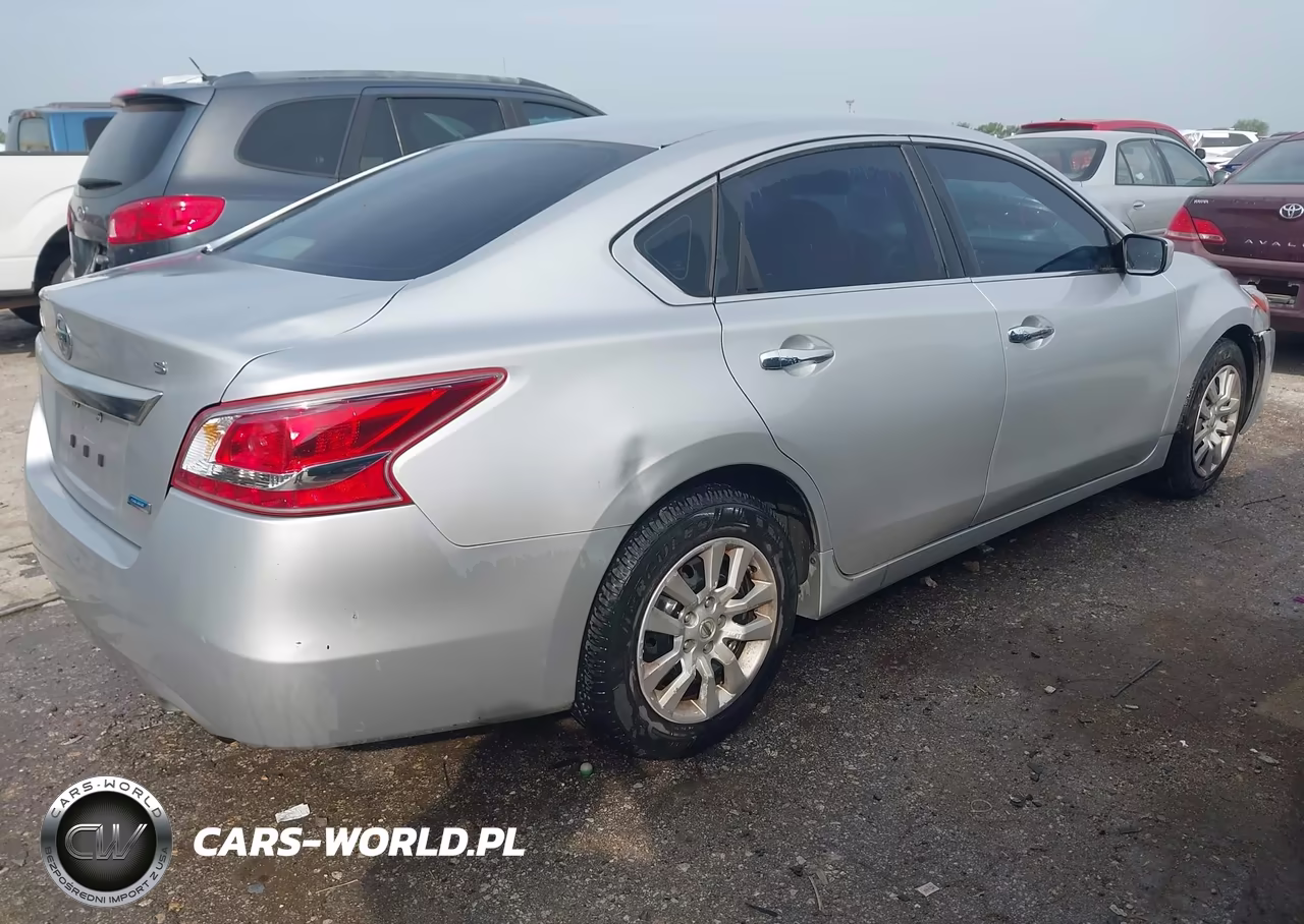 2013 Nissan Altima 2.5 S VIN:1N4AL3AP7DN546219 - 4