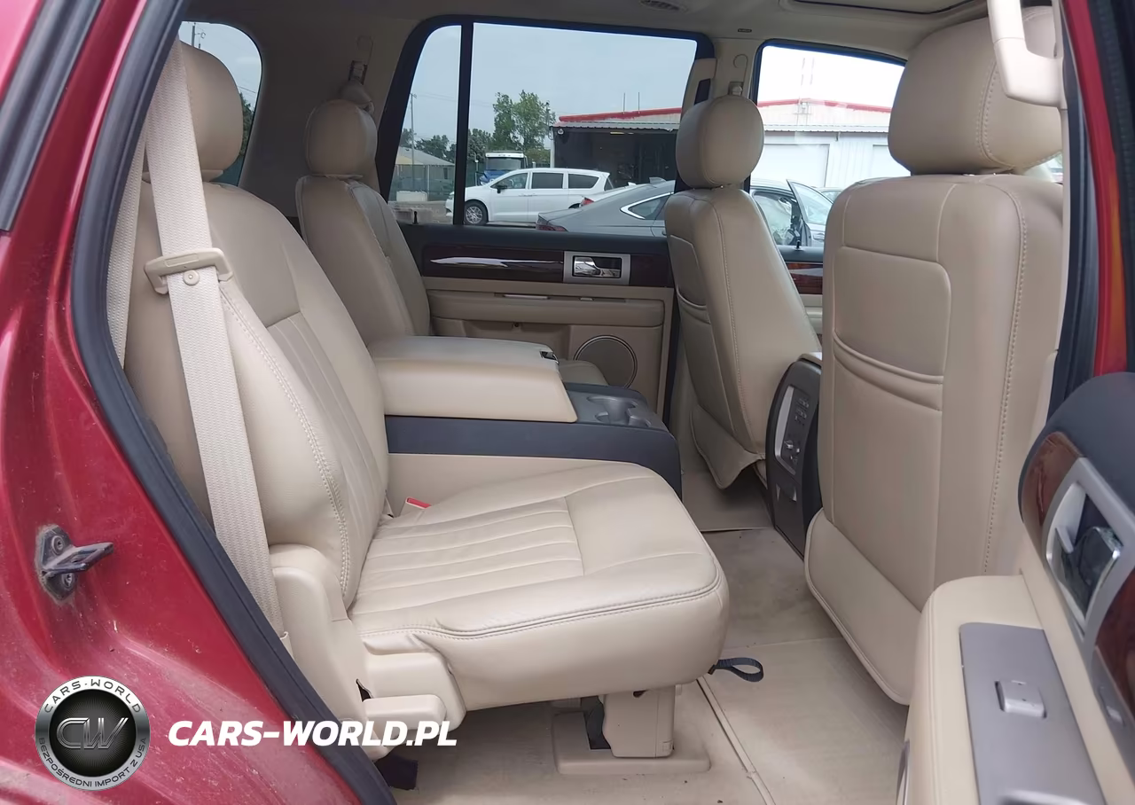 2005 Lincoln Navigator VIN:5LMFU28535LJ08251 - 8