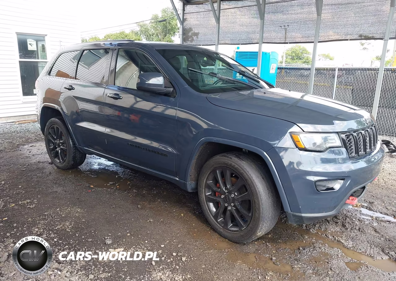 2018 Jeep Grand Cherokee Altitude 4X4 – zdjęcie 1 z 13