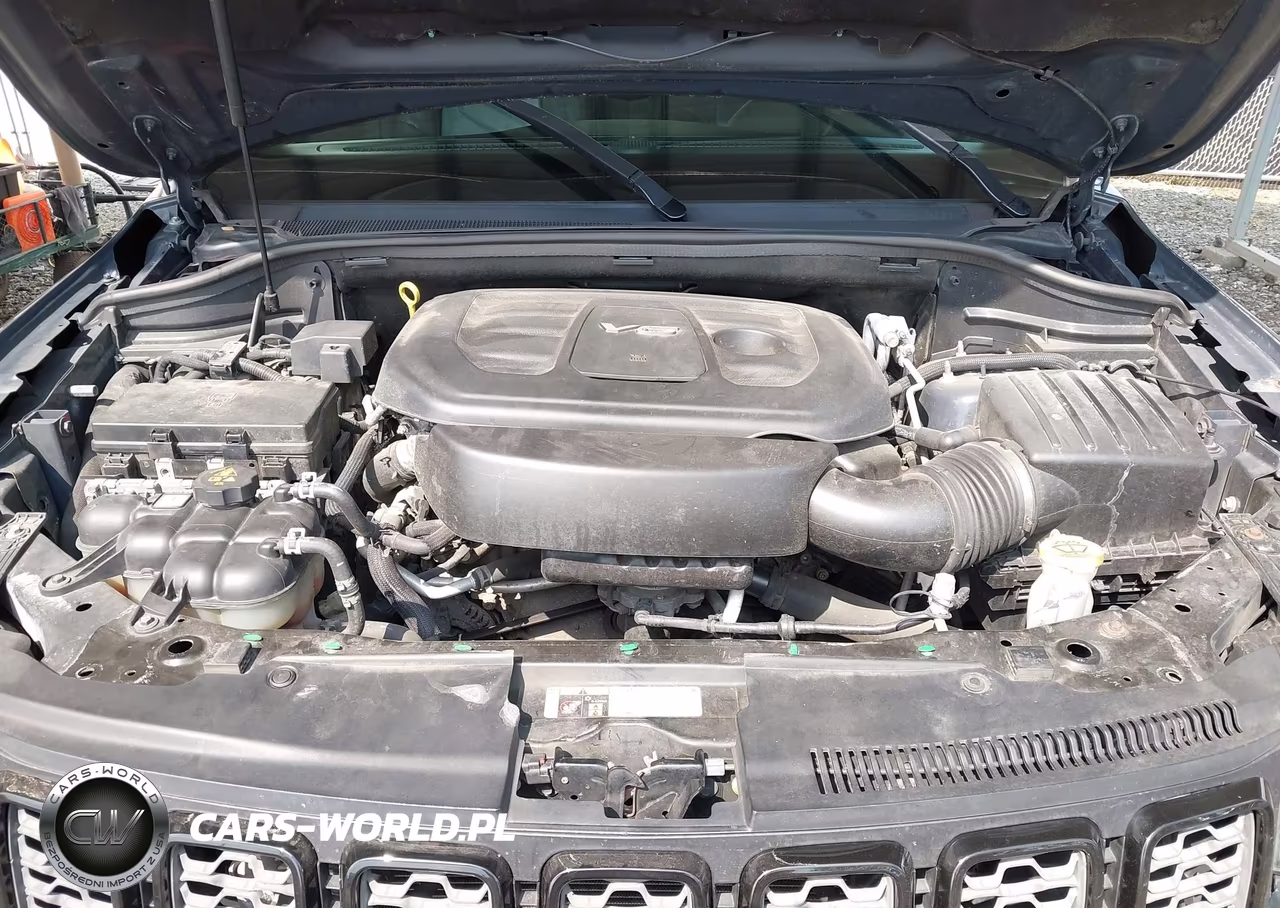 2018 Jeep Grand Cherokee Altitude 4X4 VIN:1C4RJFAGXJC387546 - 10