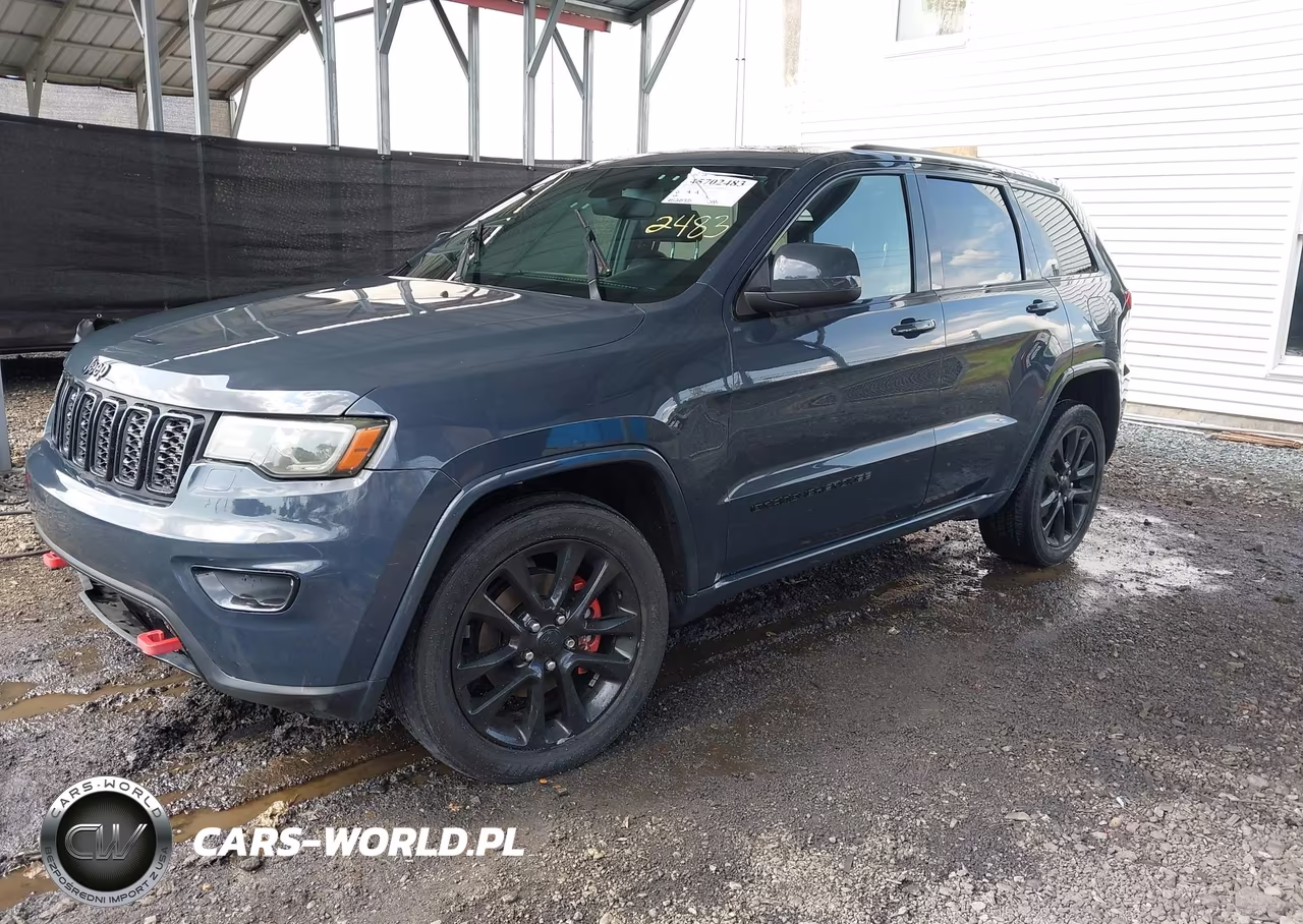 2018 Jeep Grand Cherokee Altitude 4X4 VIN:1C4RJFAGXJC387546 - 2