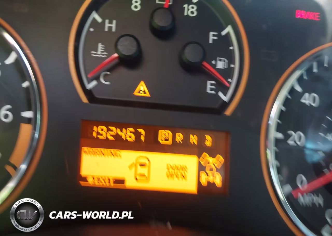 2015 Nissan Armada Platinum VIN:5N1BA0NC4FN601248 - 15