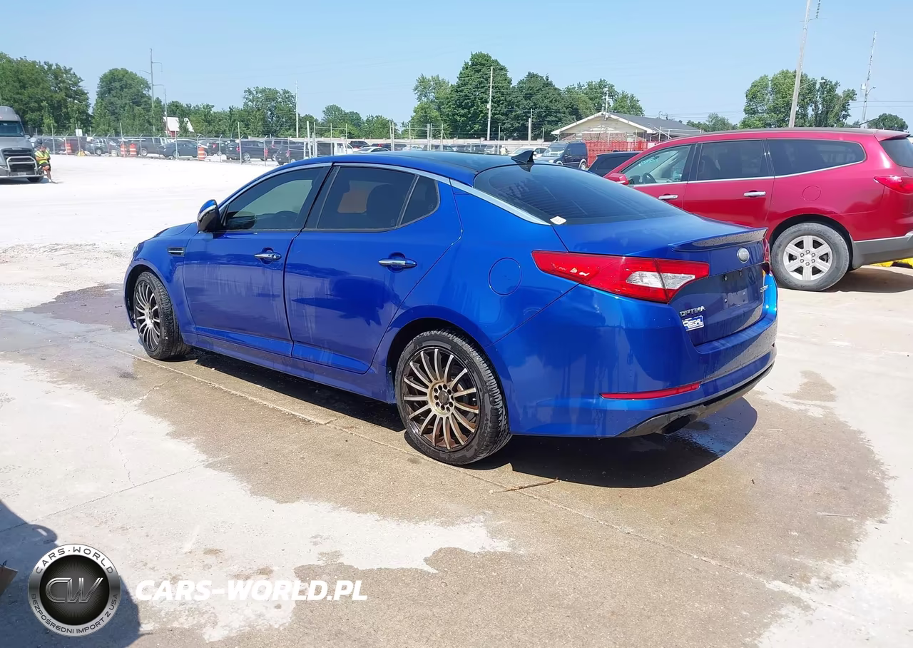 2013 Kia Optima Sx VIN:5XXGR4A66DG221024 - 3