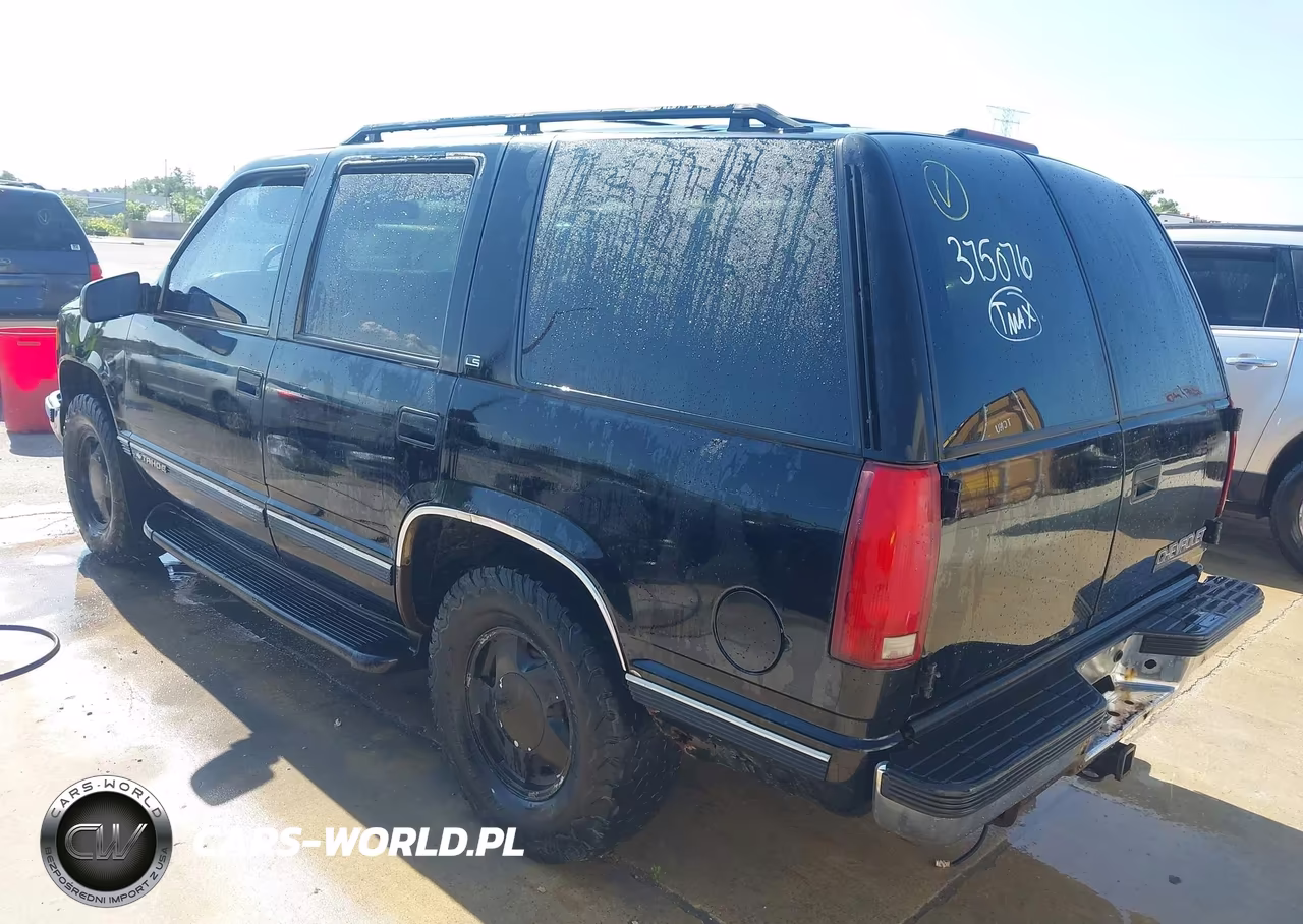 1998 Chevrolet Tahoe Ls VIN:1GNEK13R6WJ375076 - 3