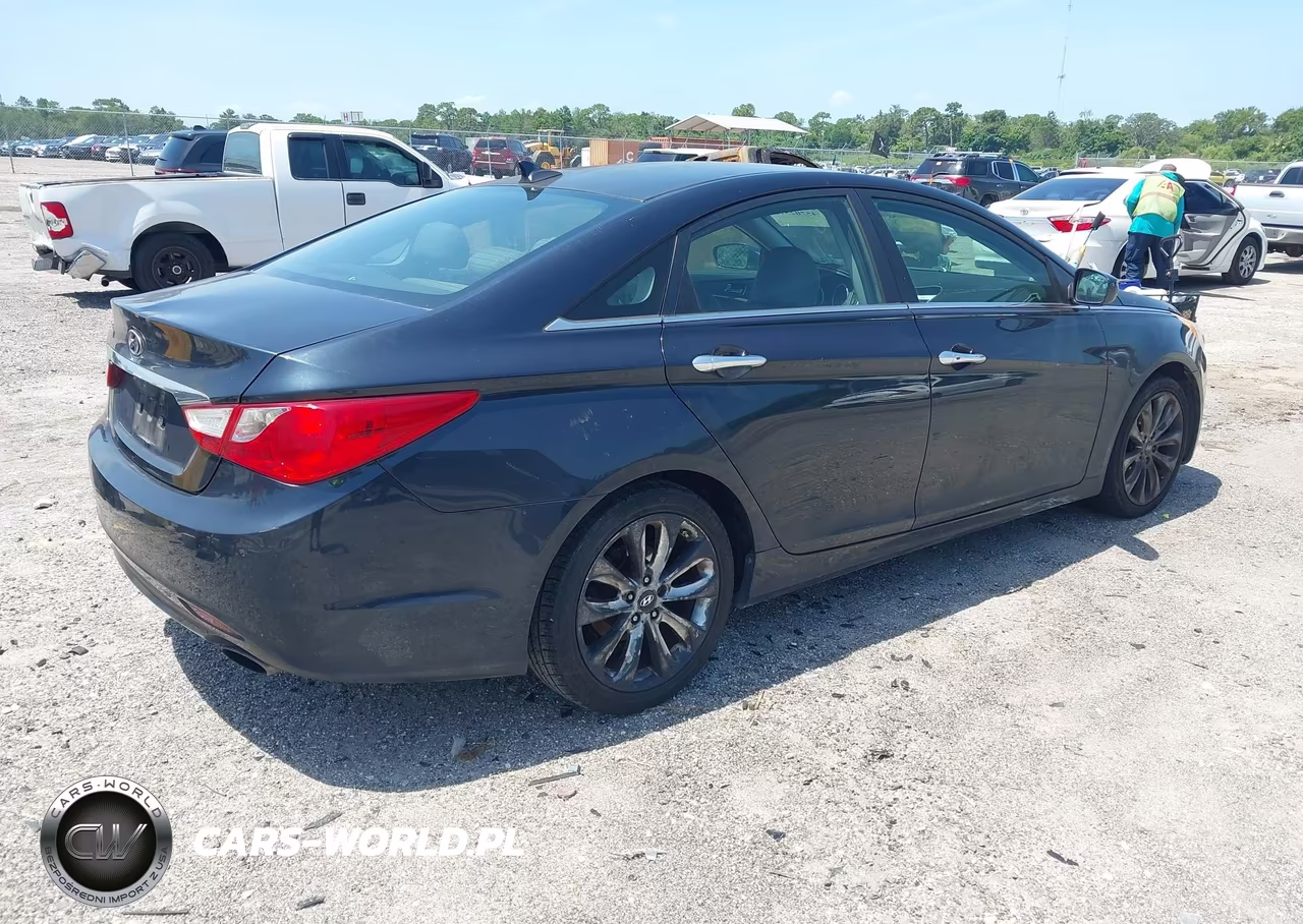 2011 Hyundai Sonata Se VIN:5NPEC4AC2BH254201 - 4