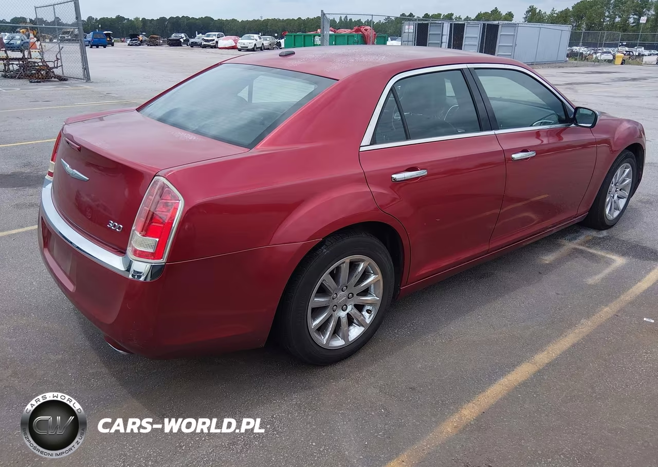 2012 Chrysler 300 Limited VIN:2C3CCACG5CH263401 - 4