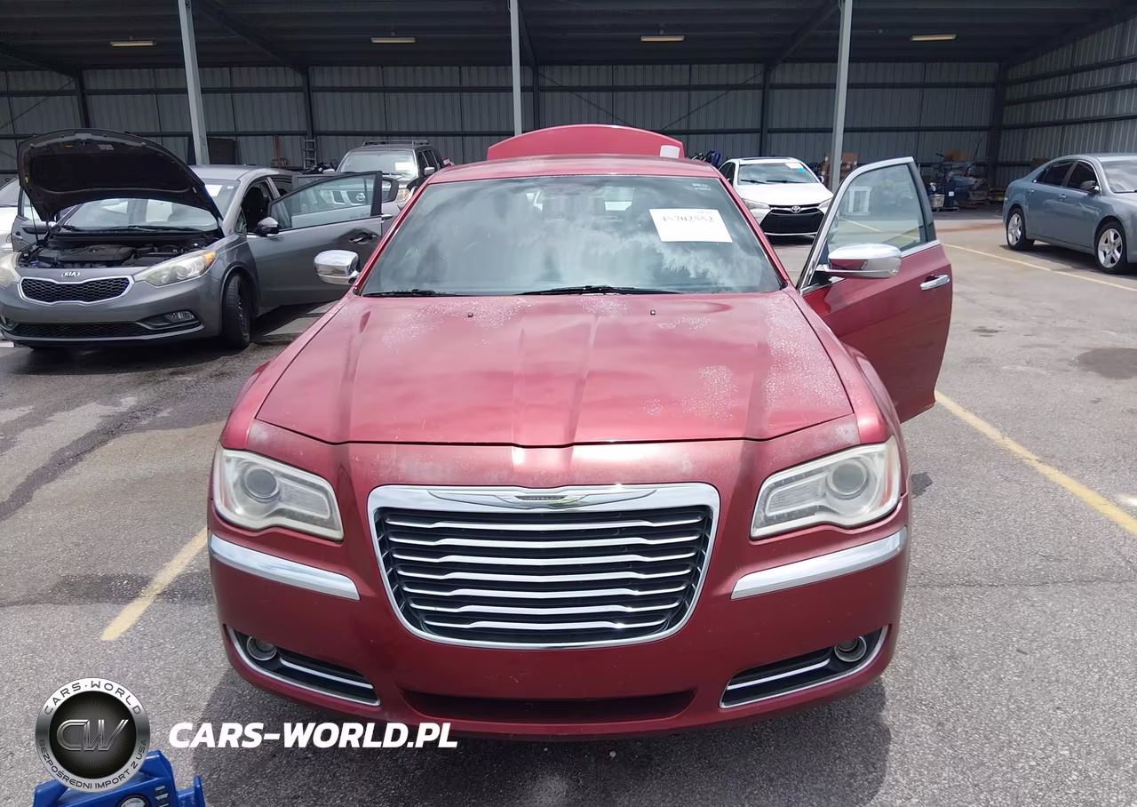 2012 Chrysler 300 Limited VIN:2C3CCACG5CH263401 - 6