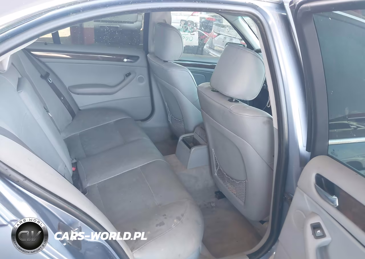2003 BMW 330I VIN:WBAEV53473KM29340 - 8