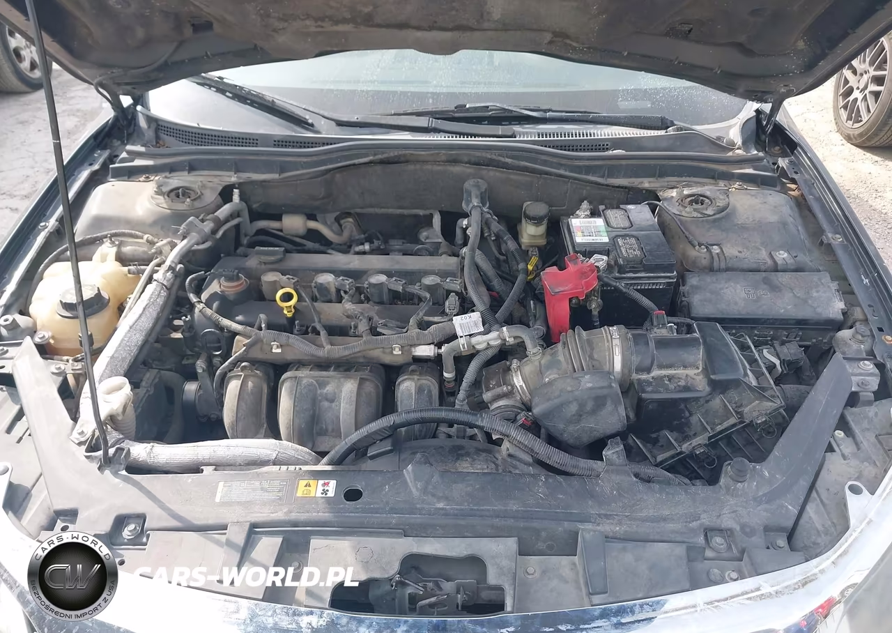 2010 Ford Fusion Se VIN:3FAHP0HA0AR160477 - 10
