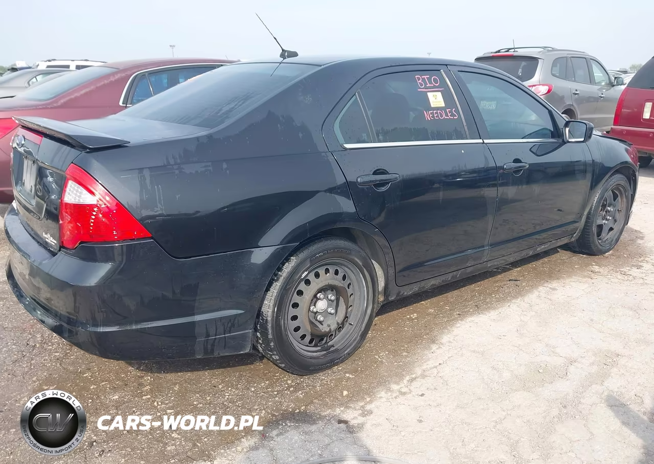 2010 Ford Fusion Se VIN:3FAHP0HA0AR160477 - 4