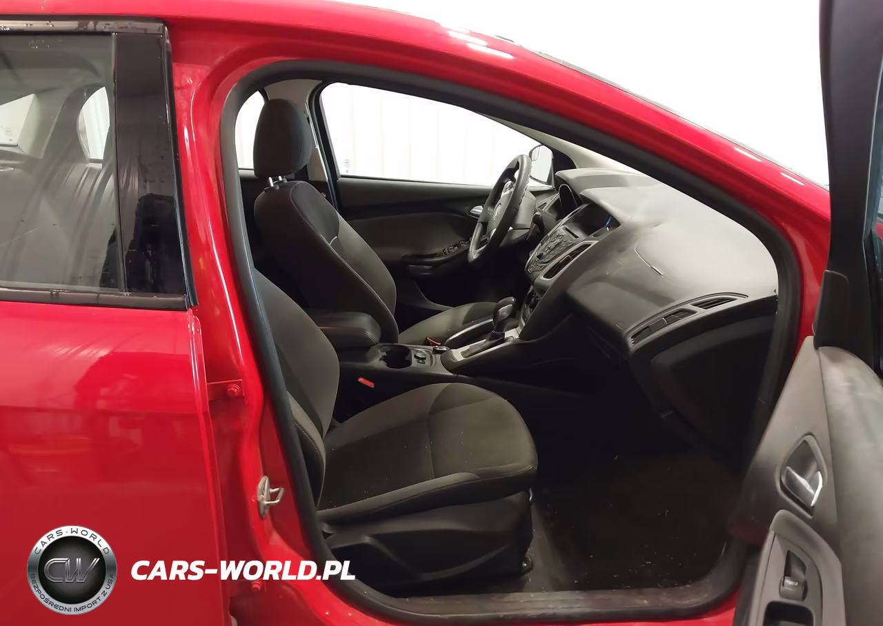 2014 Ford Focus Se VIN:1FADP3F25EL162094 - 5