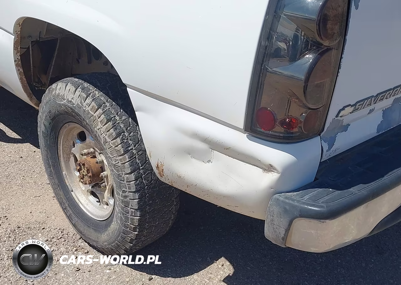 2002 Chevrolet Silverado 2500Hd Ls VIN:1GCHK23152F174935 - 17