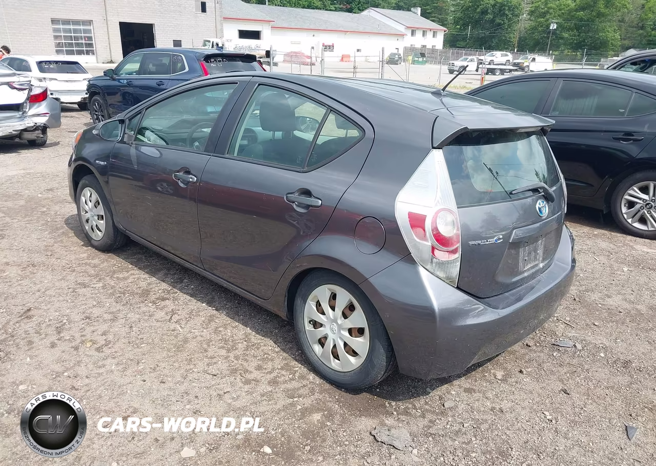 2012 Toyota Prius C Two VIN:JTDKDTB32C1506854 - 3