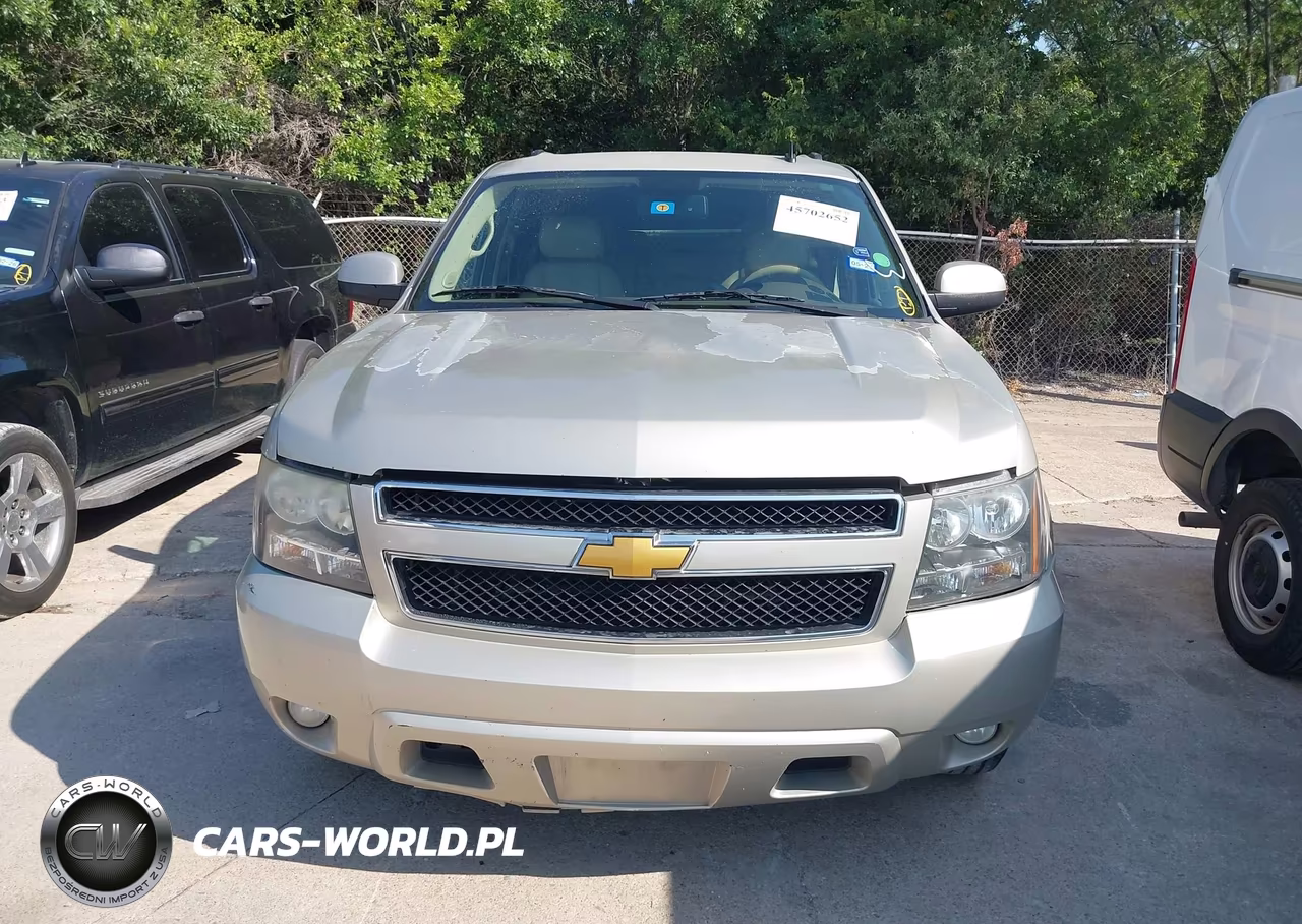 2014 Chevrolet Suburban Lt VIN:1GNSCJE06ER191710 - 12