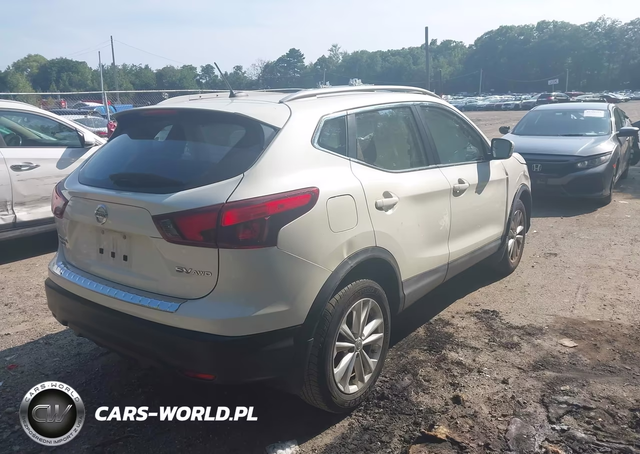 2018 Nissan Rogue Sport Sv VIN:JN1BJ1CR4JW200970 - 4
