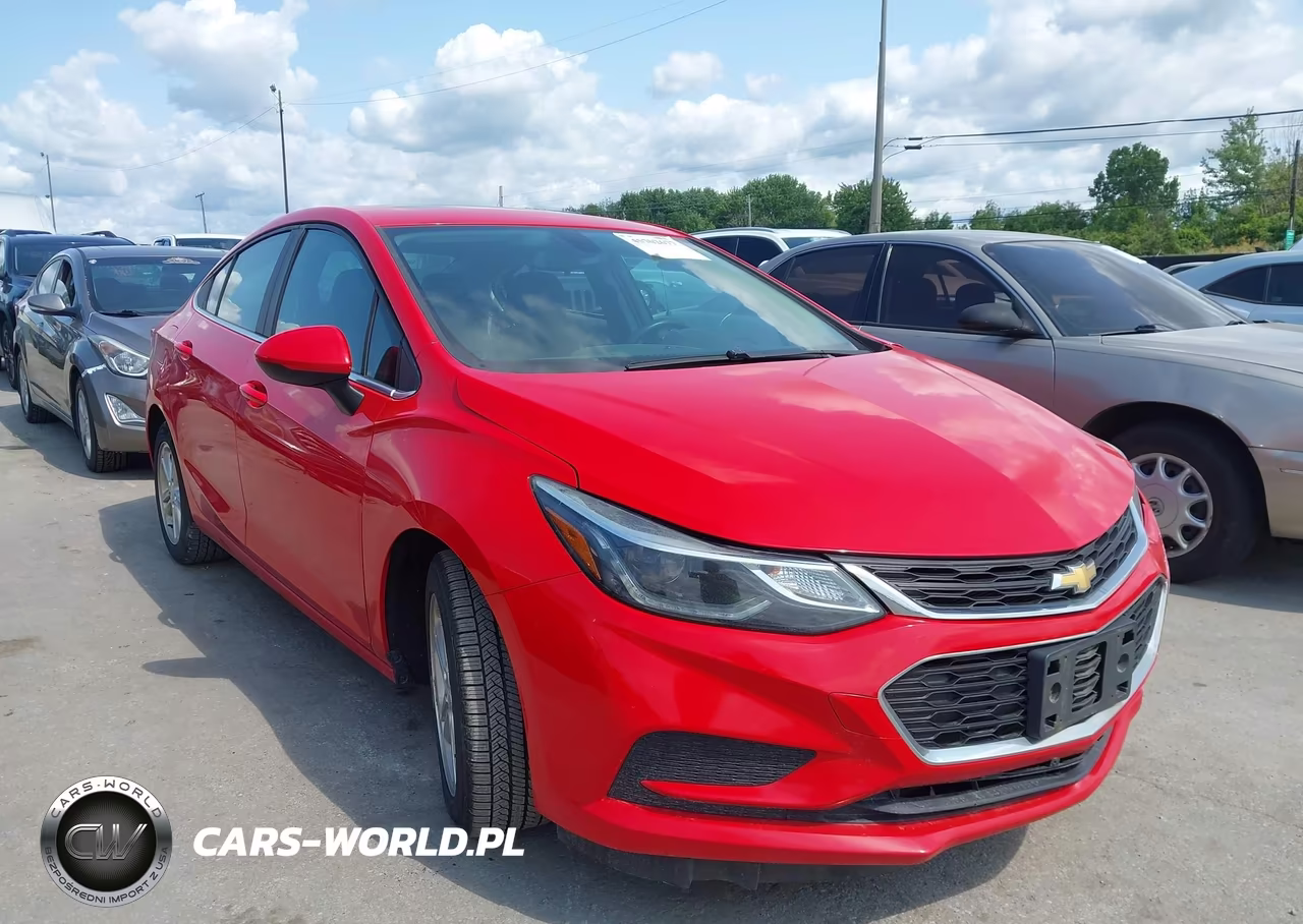 2016 Chevrolet Cruze Lt Auto – zdjęcie 1 z 12
