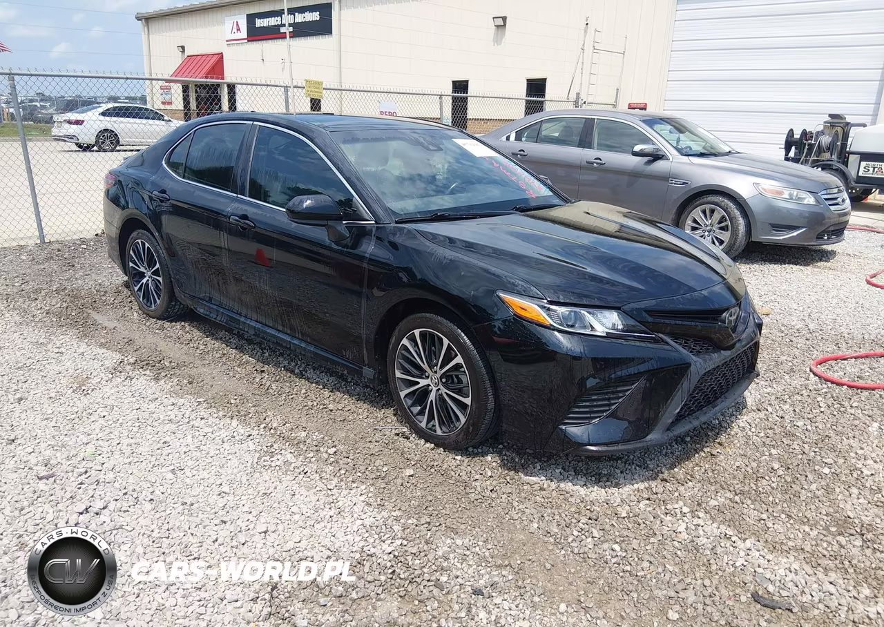 2019 Toyota Camry Se – zdjęcie 1 z 16
