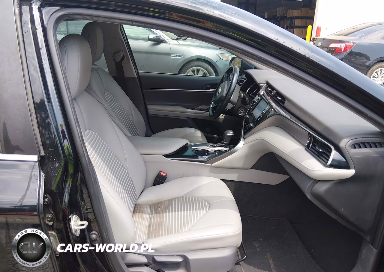 2019 Toyota Camry Se VIN:4T1B11HK9KU846586 - 5