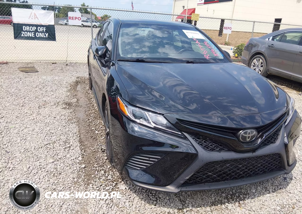 2019 Toyota Camry Se VIN:4T1B11HK9KU846586 - 6