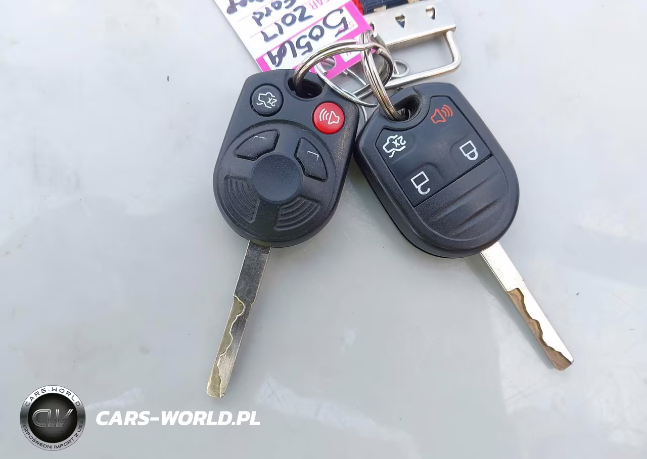 2017 Ford Escape Se VIN:1FMCU0GD0HUC08888 - 11