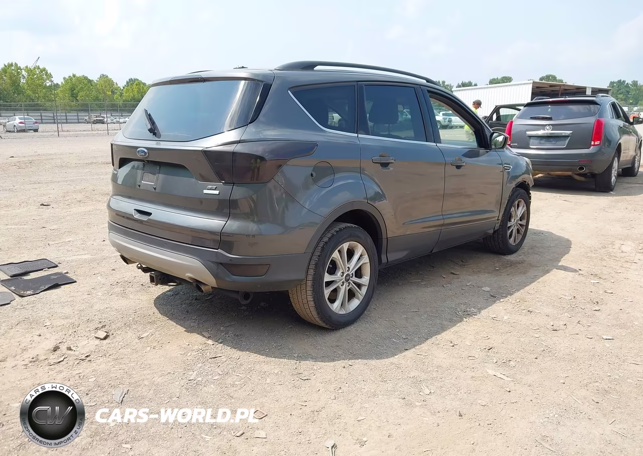 2017 Ford Escape Se VIN:1FMCU0GD0HUC08888 - 4