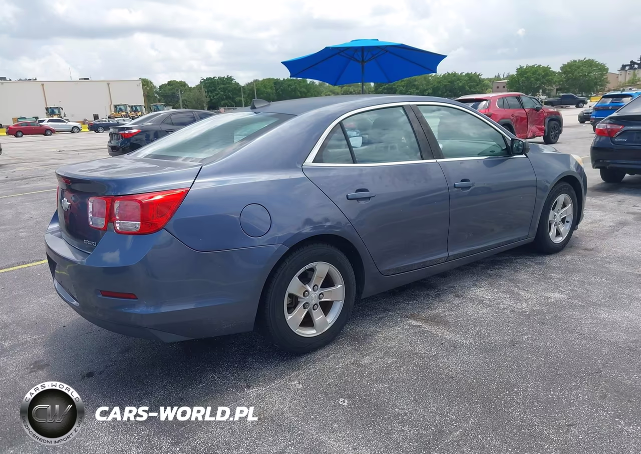 2013 Chevrolet Malibu 1Ls VIN:1G11B5SA1DF143486 - 4