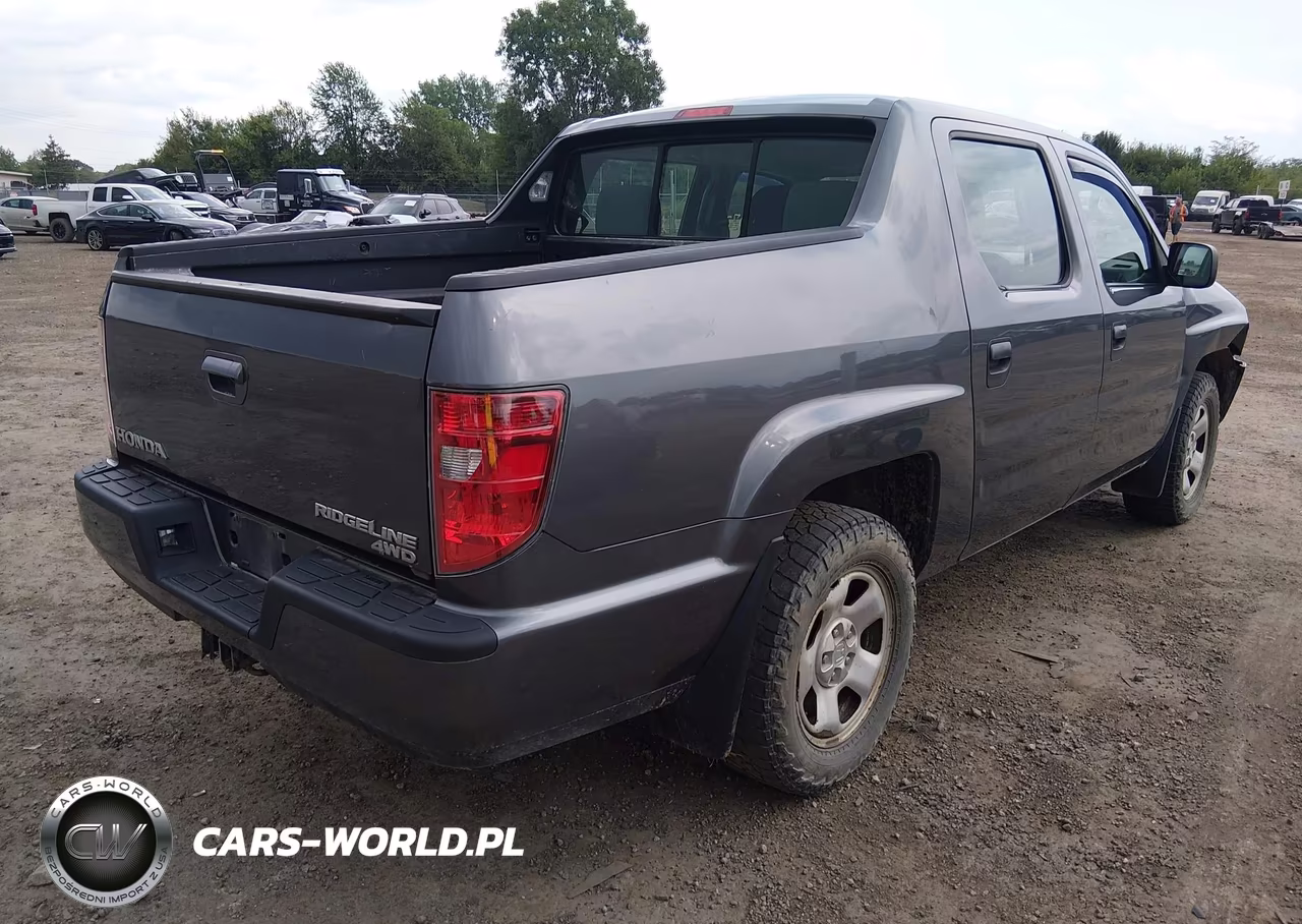 2013 Honda Ridgeline Rt VIN:5FPYK1F24DB009391 - 4
