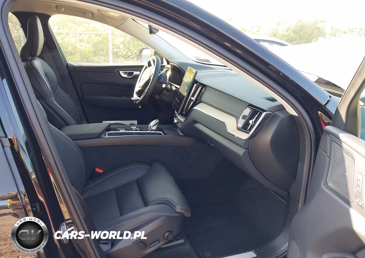 2026 Volvo Xc60 B5 Ultra VIN:YV4M12RM3T1323244 - 5