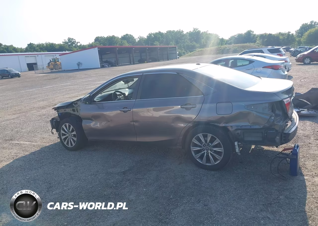 2015 Toyota Camry Xle VIN:4T1BF1FK0FU906636 - 14