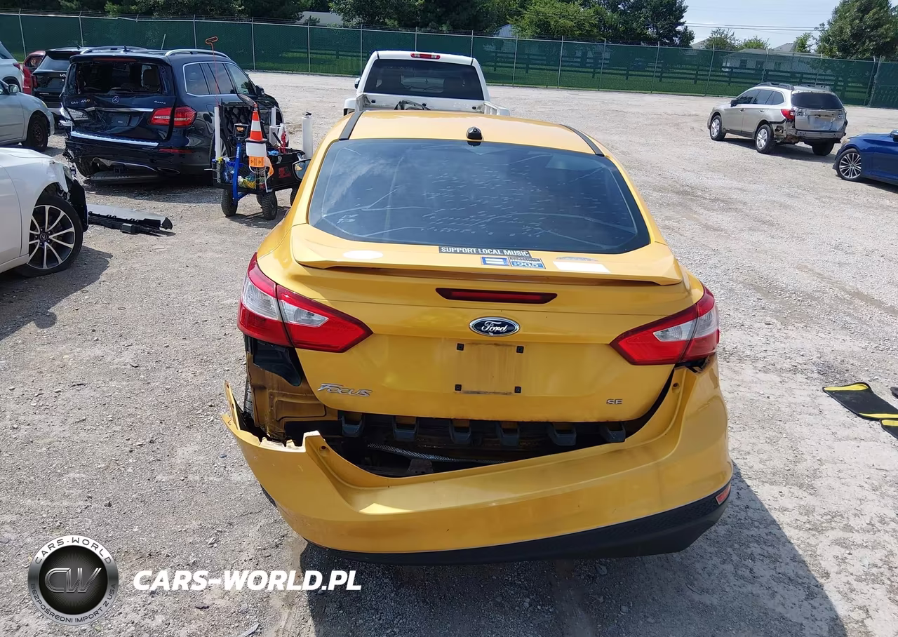 2012 Ford Focus Se VIN:1FAHP3F27CL354115 - 16