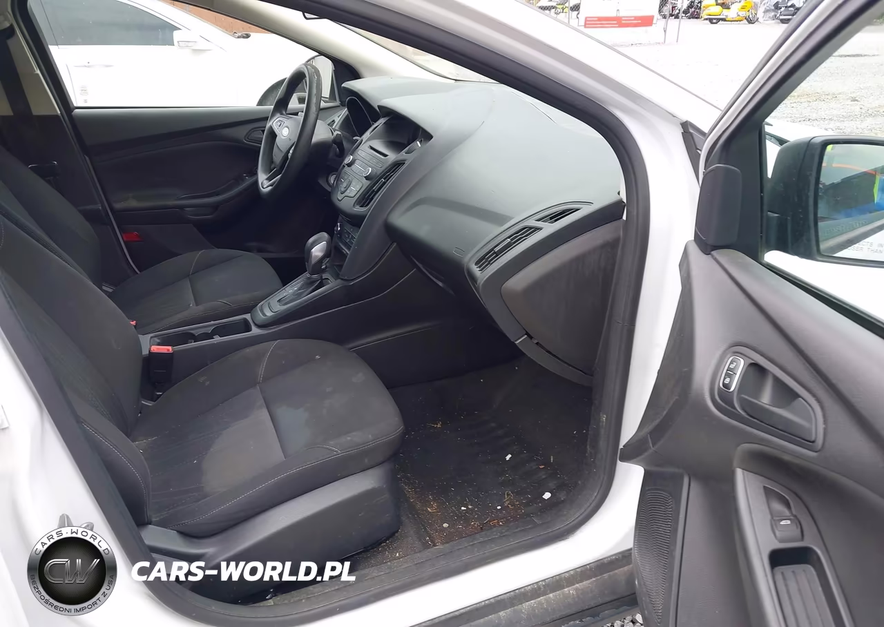 2017 Ford Focus S VIN:1FADP3E20HL302851 - 5