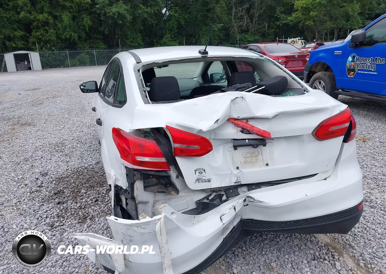 2017 Ford Focus S VIN:1FADP3E20HL302851 - 6