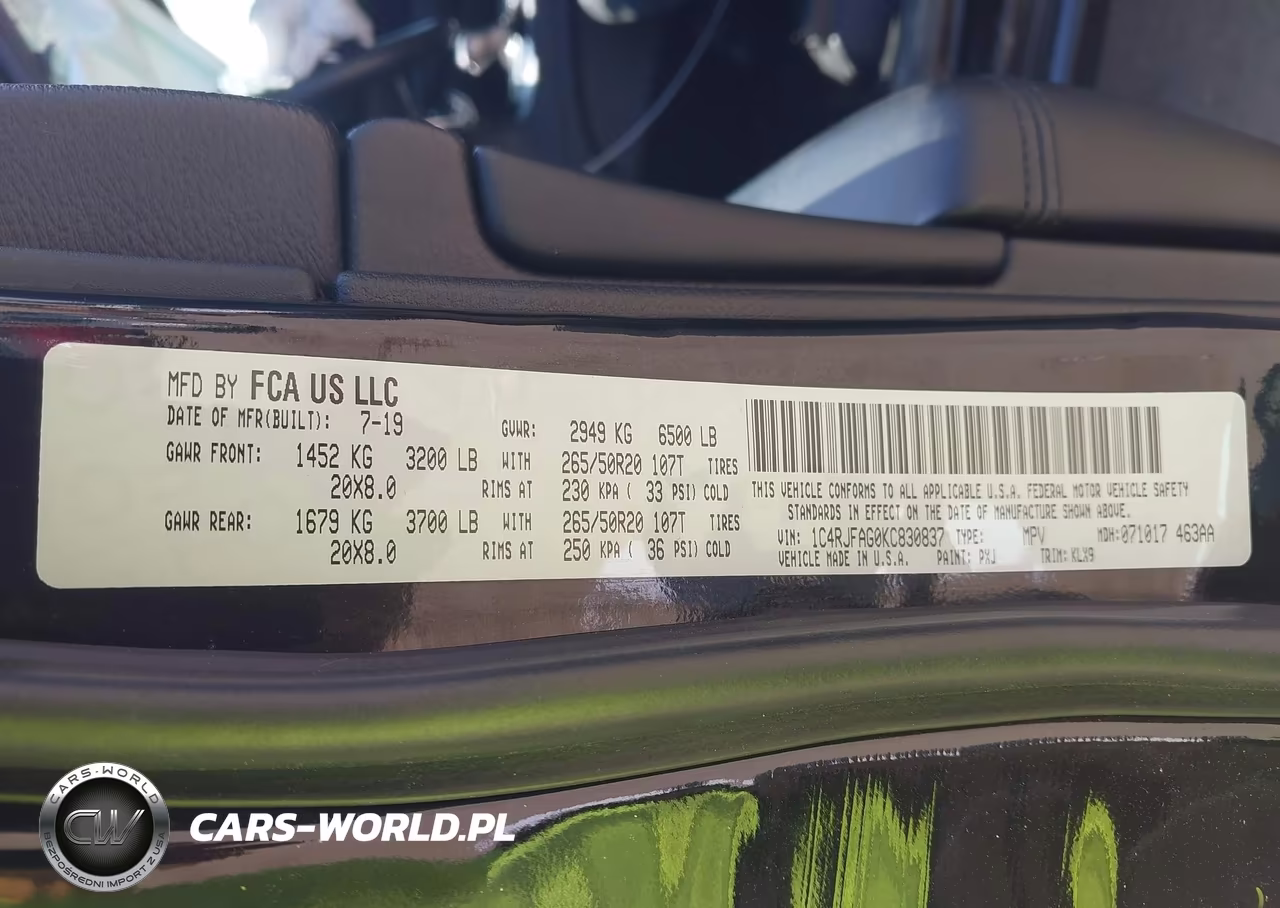 2019 Jeep Grand Cherokee Altitude 4X4 VIN:1C4RJFAG0KC830837 - 9