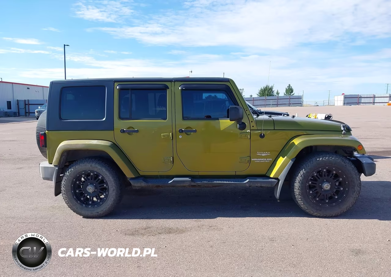 2008 Jeep Wrangler Unlimited Sahara VIN:1J8GA59168L599302 - 14