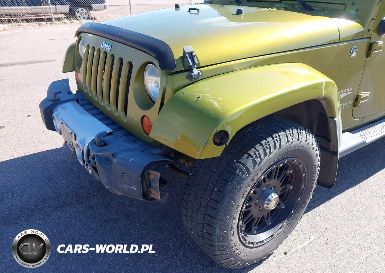 2008 Jeep Wrangler Unlimited Sahara VIN:1J8GA59168L599302 - 18