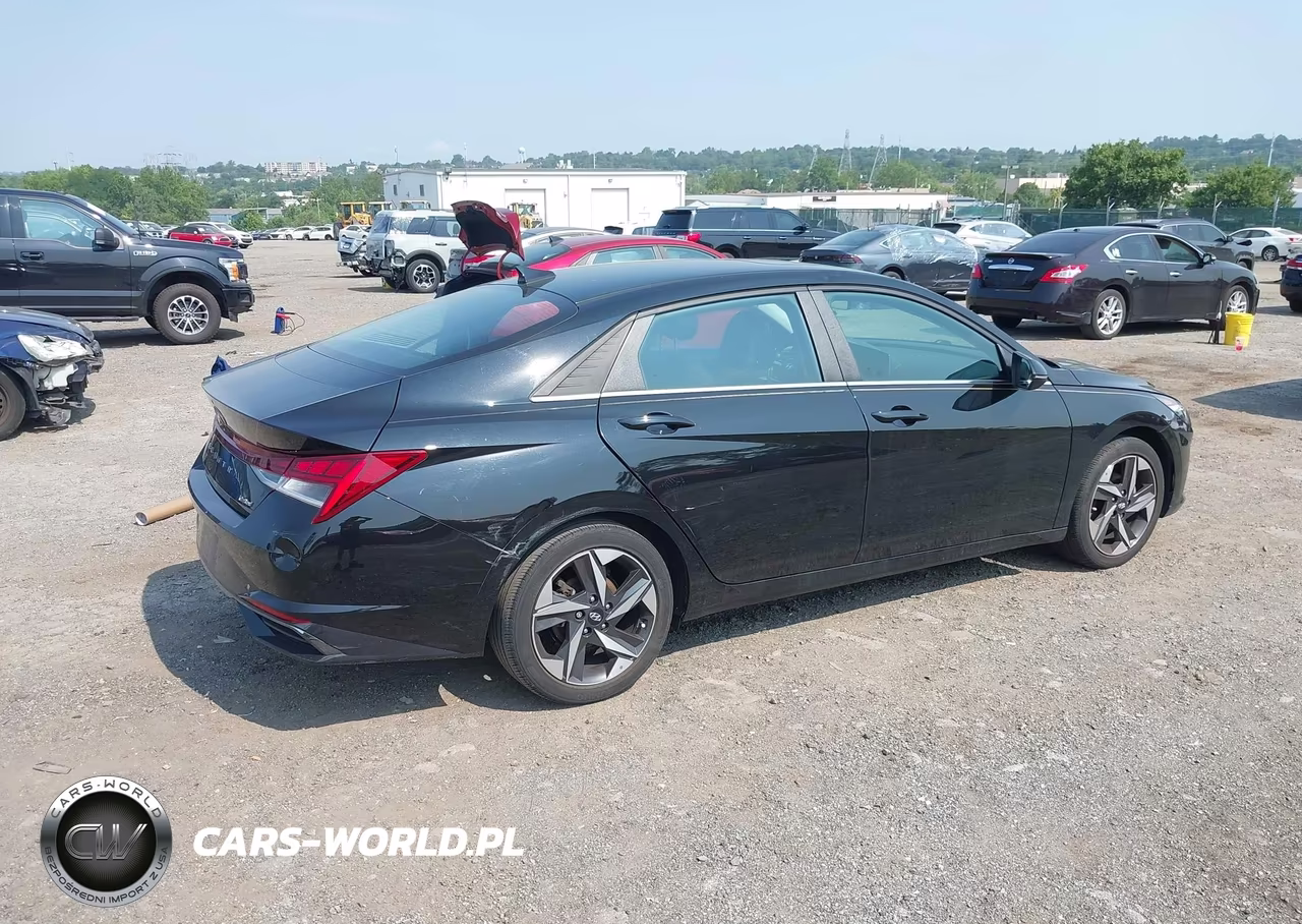 2023 Hyundai Elantra Limited VIN:5NPLP4AG7PH105630 - 4