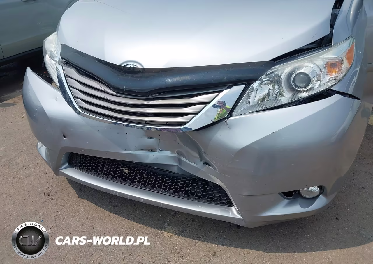 2012 Toyota Sienna Xle V6 8 Passenger VIN:5TDYK3DCXCS184660 - 6