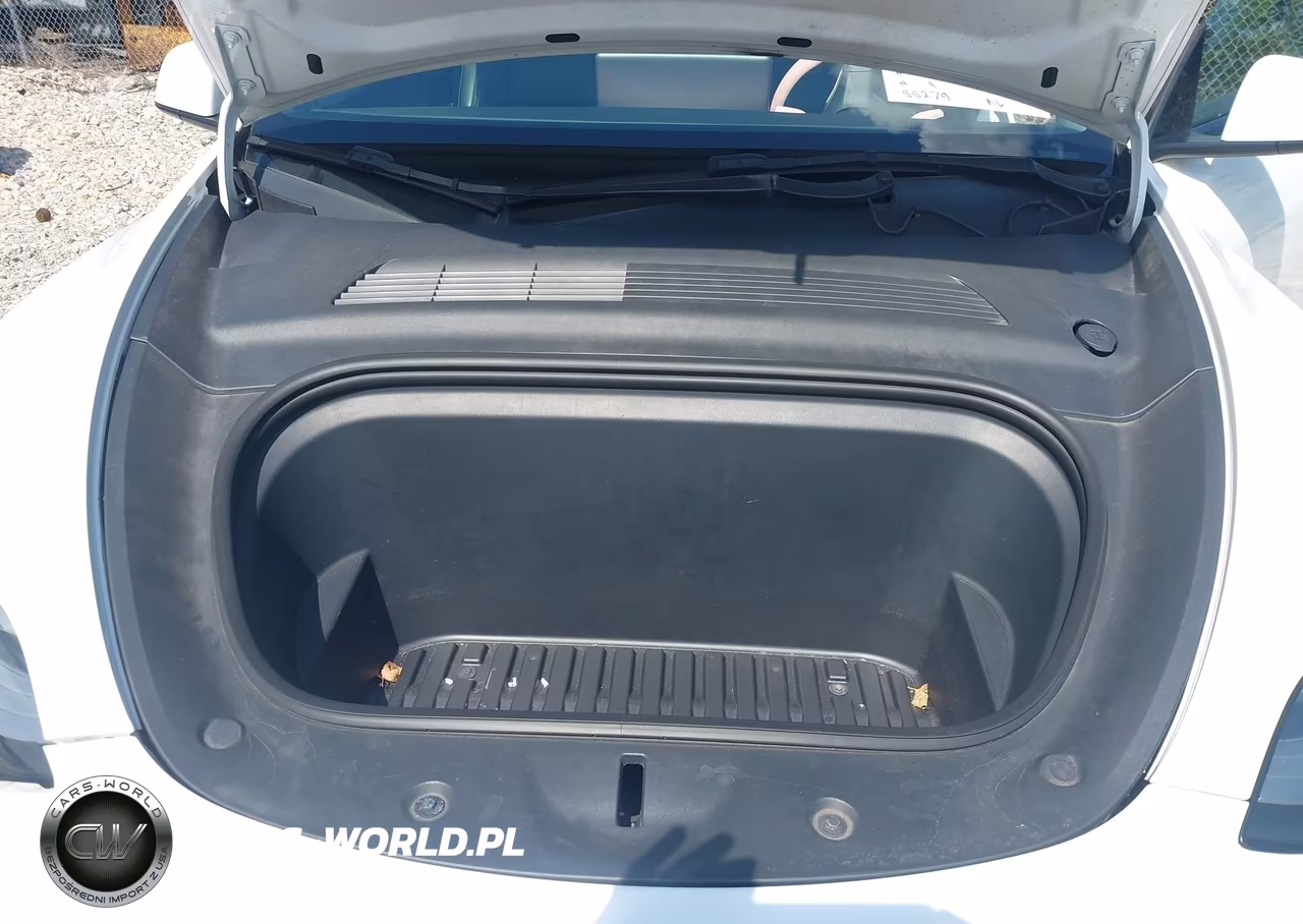 2021 Tesla Model Y Long Range Dual Motor All-Wheel Drive VIN:5YJYGDEEXMF188463 - 10