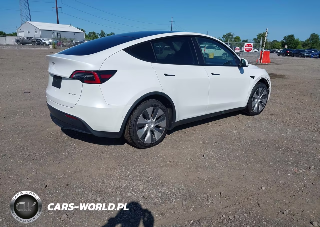 2021 Tesla Model Y Long Range Dual Motor All-Wheel Drive VIN:5YJYGDEEXMF188463 - 4