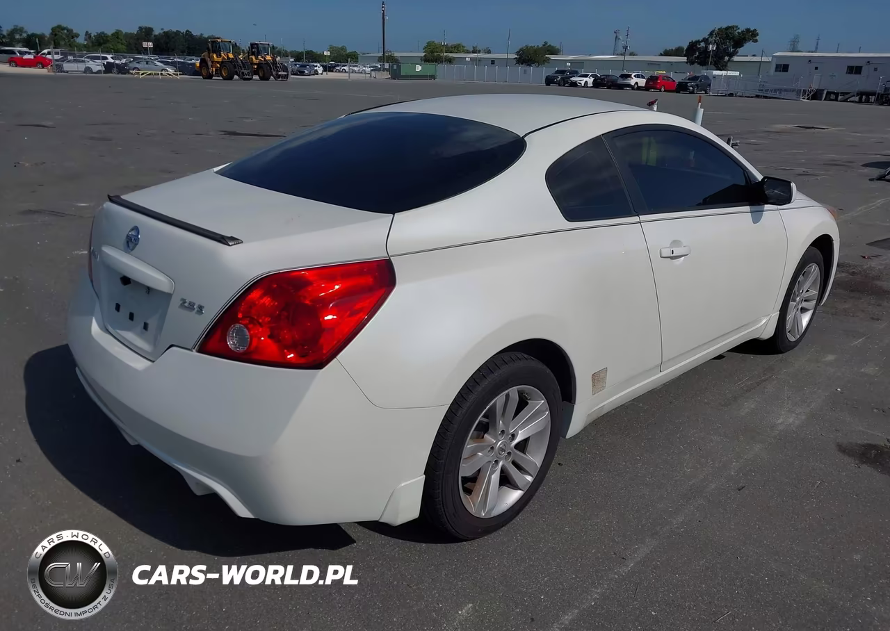 2013 Nissan Altima 2.5 S VIN:1N4AL2EP0DC155932 - 4