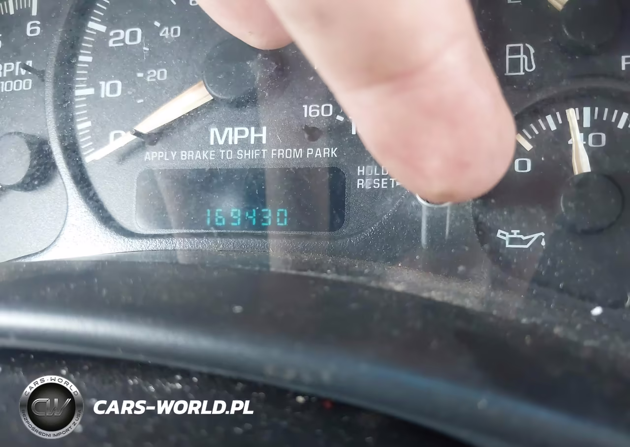 2002 Chevrolet Silverado 2500Hd Ls VIN:1GCHK23UX2F199260 - 7