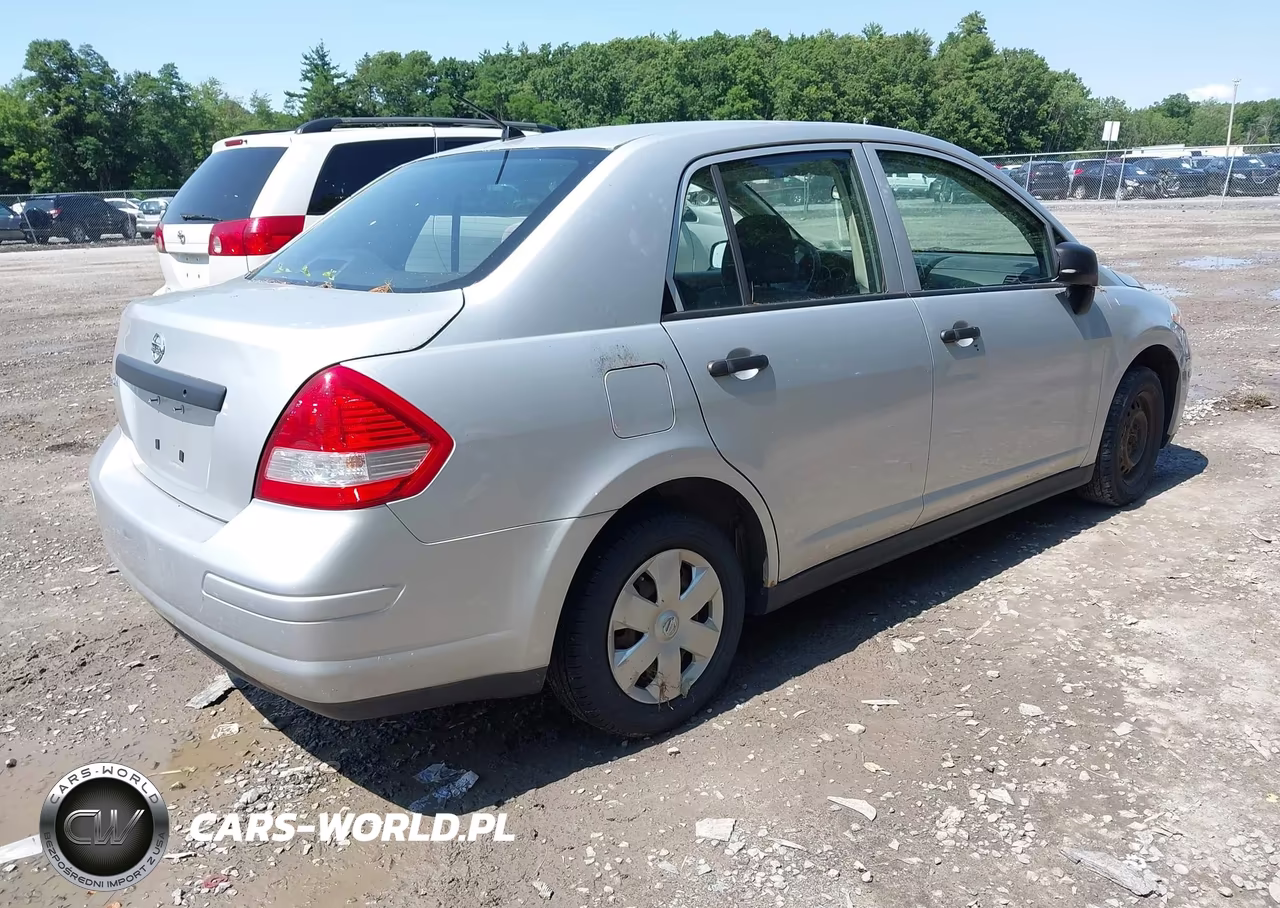 2009 Nissan Versa 1.6 VIN:3N1CC11E69L498843 - 4