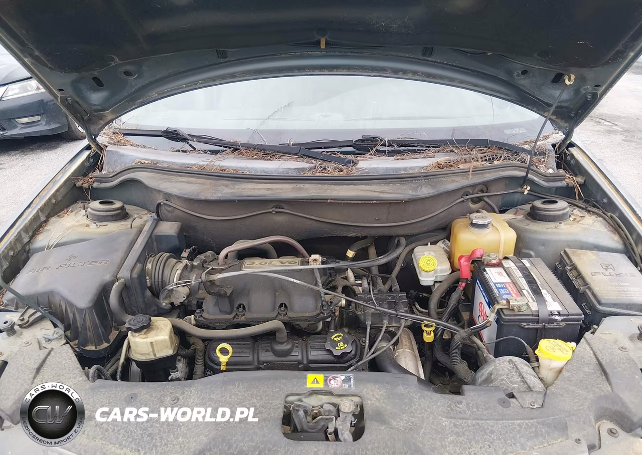 2005 Chrysler Pacifica VIN:2C4GM48L35R247633 - 10