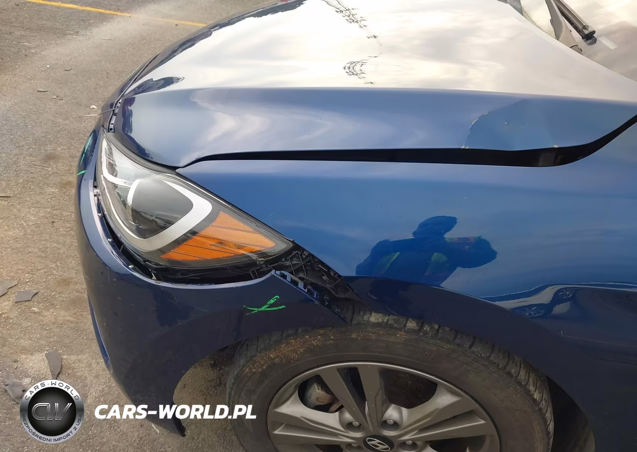2018 Hyundai Elantra Sel VIN:5NPD84LF0JH333286 - 17