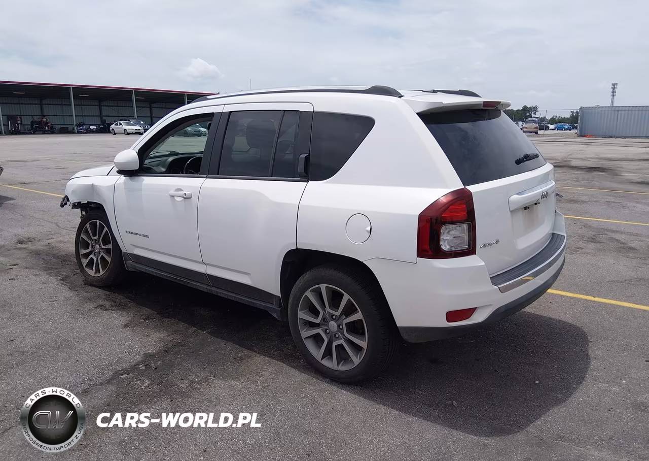 2014 Jeep Compass Limited VIN:1C4NJDCB3ED684128 - 3