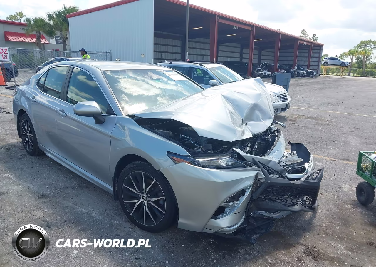 2021 Toyota Camry Se VIN:4T1G11AK0MU416450 - 17